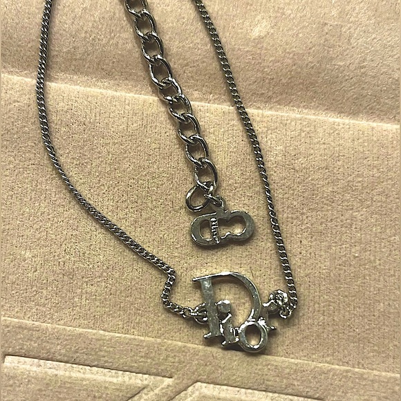 💎 Christian Dior silver dainty bracelet with Dior logo and all stamps. - Picture 10 of 10